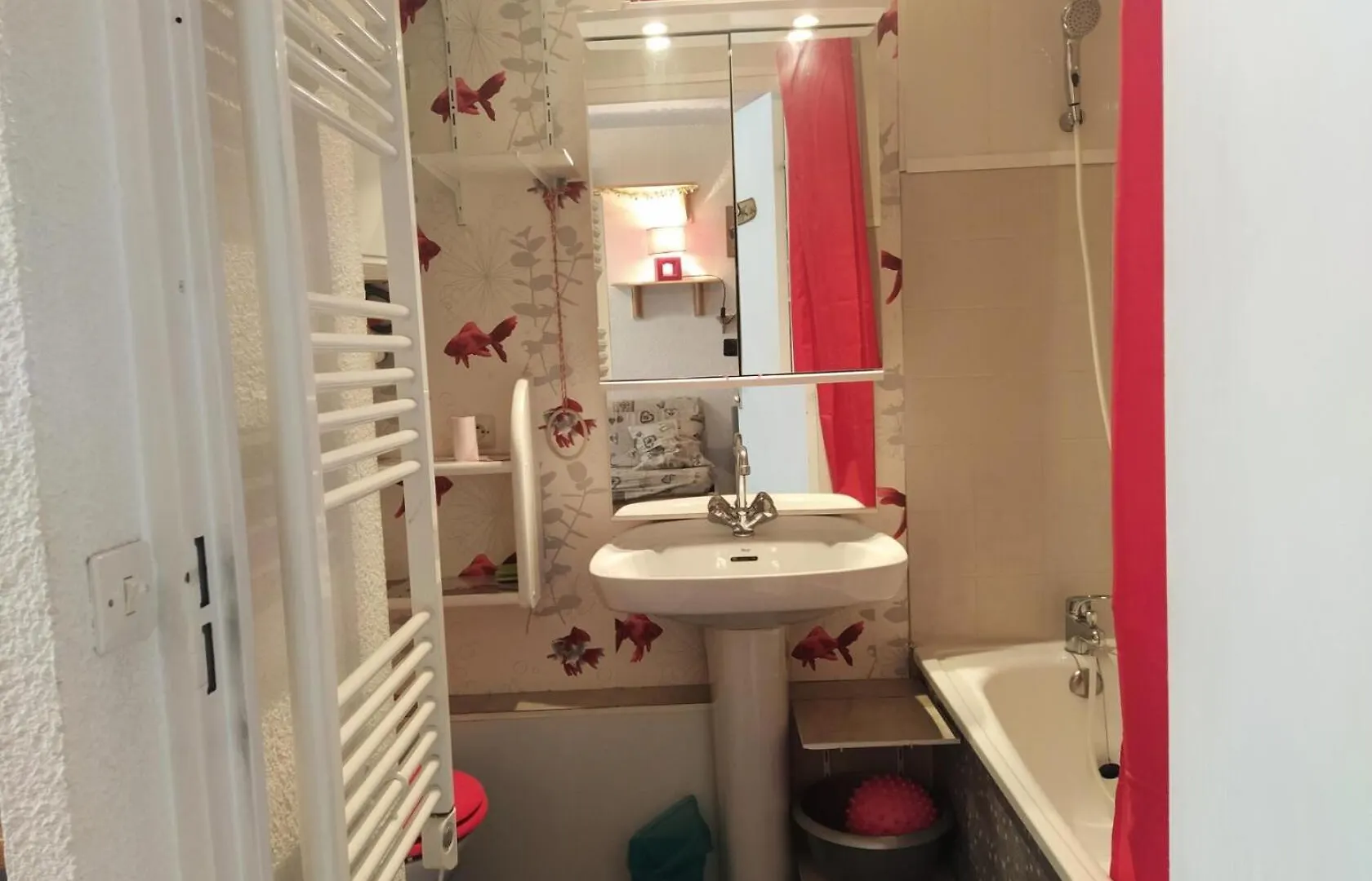 Residence Cimes De Caron - Studio Pour 4 Personnes 864 瓦托伦斯 0*,